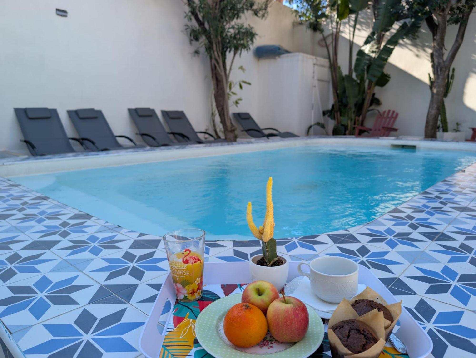 Mademoiselle Juan-les-Pins