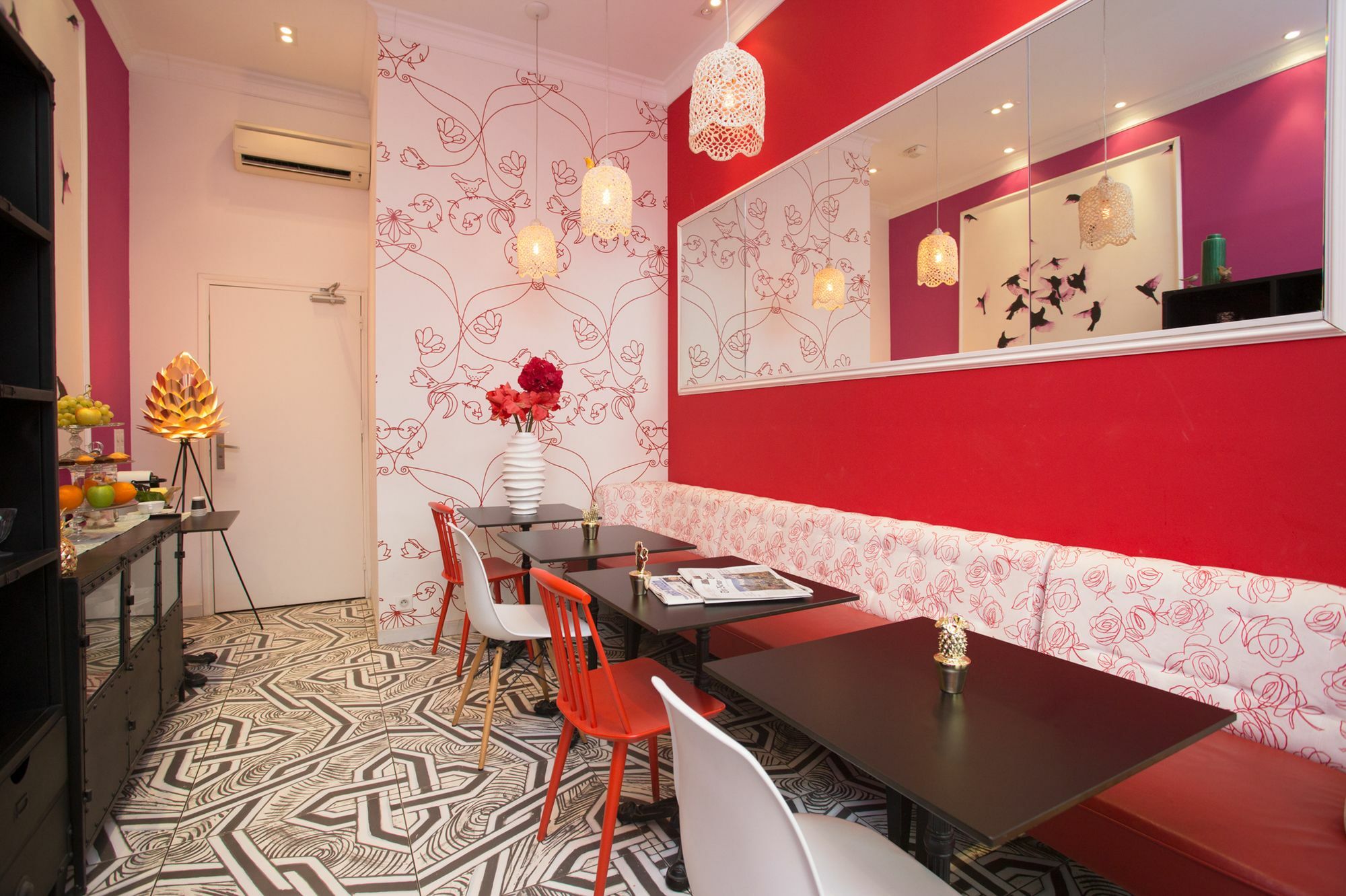 Mademoiselle Hotel 4*